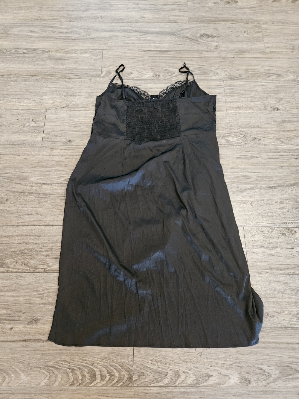 Cider Black Satin Lace-Trim Midi Dress - Picture 9 of 11